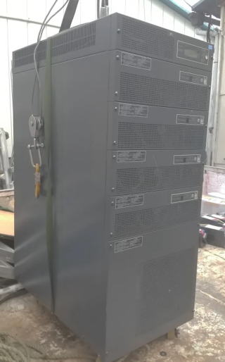 無停電装置　