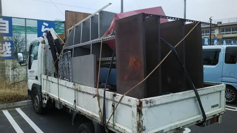 金属什器