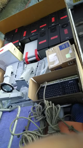 UPSプの回収にうかがいました。
